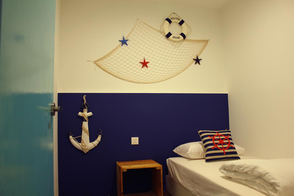 Roof Talk Theme Hostel ジョホールバル 部屋 写真