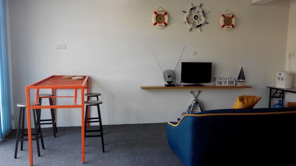 Roof Talk Theme Hostel ジョホールバル 部屋 写真