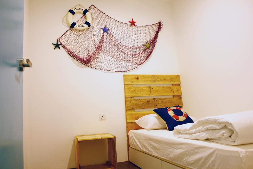 Roof Talk Theme Hostel ジョホールバル 部屋 写真