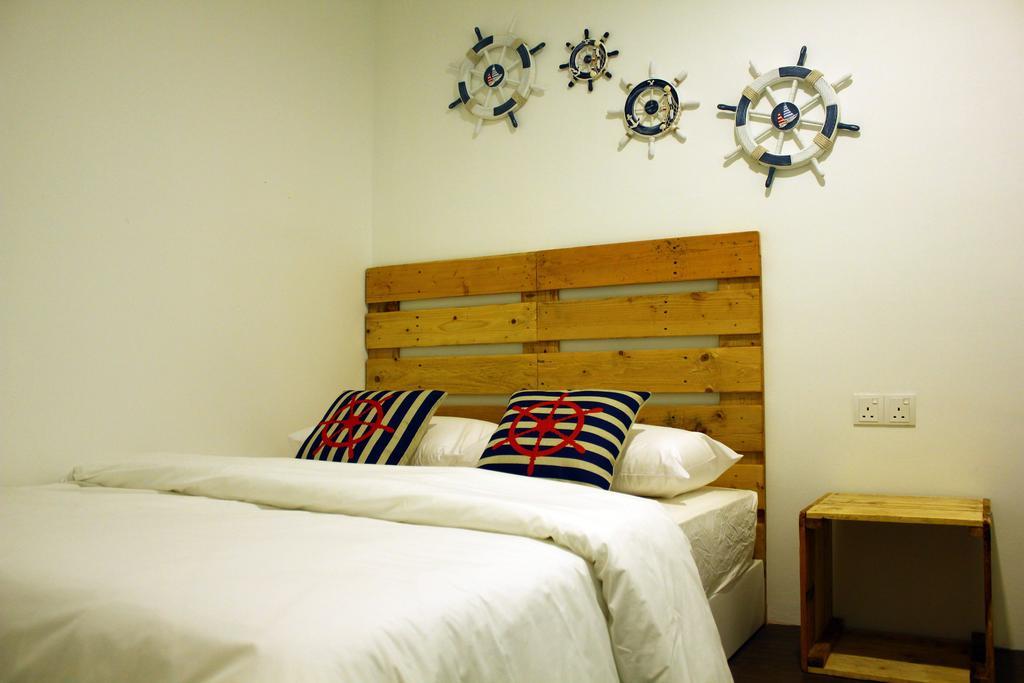 Roof Talk Theme Hostel ジョホールバル 部屋 写真