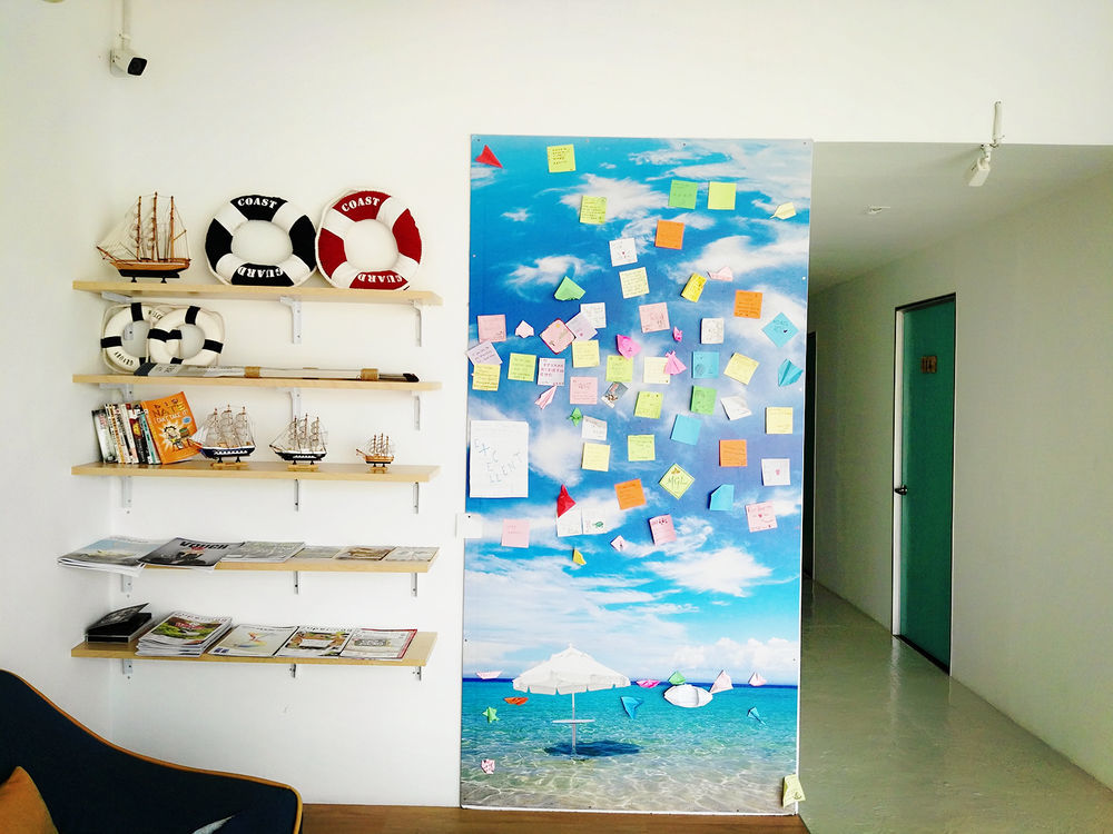 Roof Talk Theme Hostel ジョホールバル エクステリア 写真