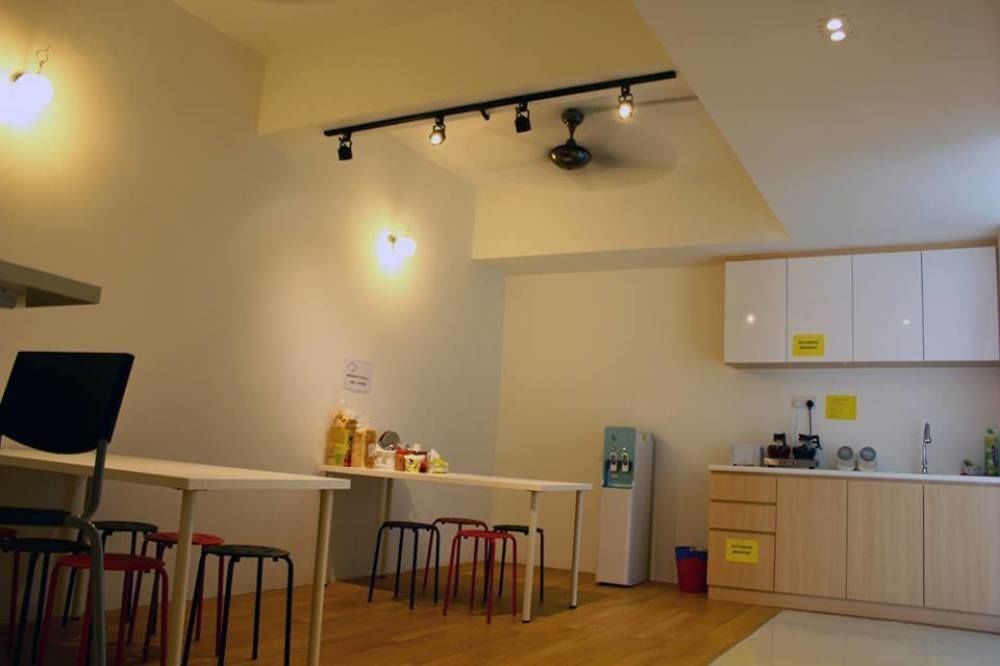 Roof Talk Theme Hostel ジョホールバル エクステリア 写真